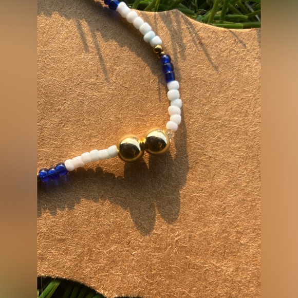 Leaf Beaded Bracelet - Picture 4 of 4